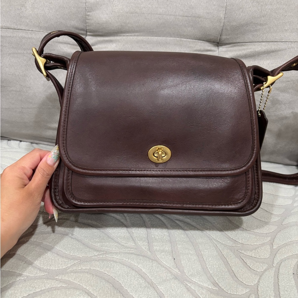SOLD***Vintage Coach Rambler